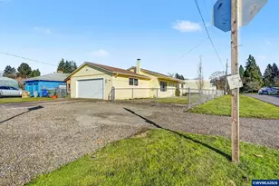 208 44th Ave NE, Salem, OR 97317 - Photo 2