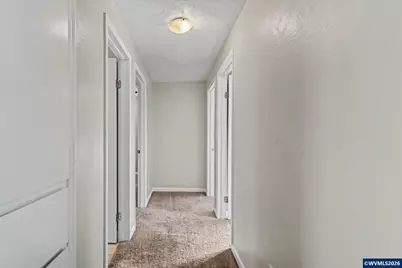 208 44th Av NE, Salem, OR 97317 - Photo 18