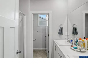 215 Walnut St, Mount Angel, OR 97362 - Photo 26