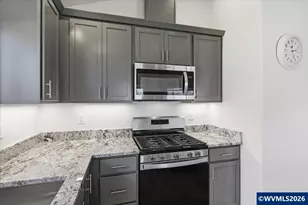 2046 SE Academy St, Dallas, OR 97338 - Photo 20