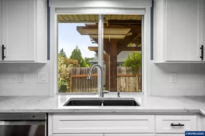 5219 Spring Leaf Ct N, Keizer, OR 97303 - Photo 12