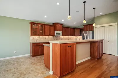 736 SE St Andrews Ln, Dallas, OR 97338 - Photo 20