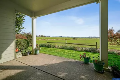 736 SE St Andrews Ln, Dallas, OR 97338 - Photo 32