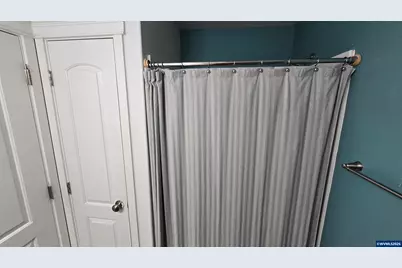 1840 Lyon St SW, Albany, OR 97322 - Photo 38