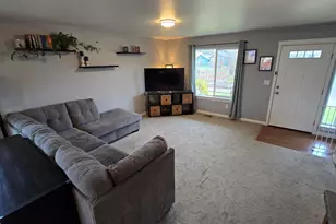 1840 Lyon St SW, Albany, OR 97322 - Photo 4