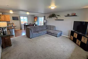 1840 Lyon St SW, Albany, OR 97322 - Photo 2