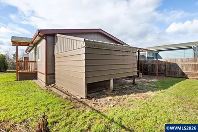 4792 NE Wyoming Cir, Salem, OR 97305 - Photo 36