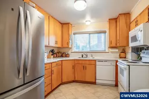 190 Hunsaker Ln, Eugene, OR 97404 - Photo 12