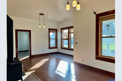 40544 McDowell Creek Dr, Lebanon, OR 97355 - Photo 8