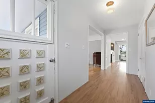 1420 SW Park Terrace, Albany, OR 97321 - Photo 4