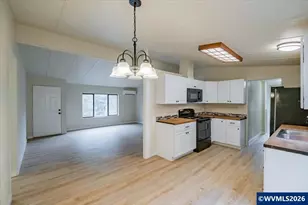 41023 Hwy 228, Sweet Home, OR 97386 - Photo 12