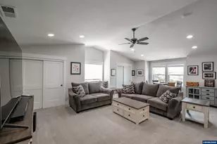 494 Troon Ave, Woodburn, OR 97071 - Photo 30