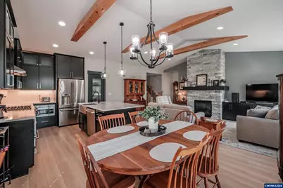 494 Troon Av, Woodburn, OR 97071 - Photo 8