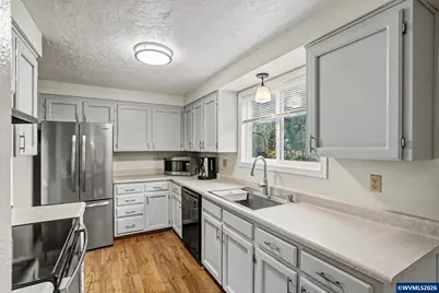 4139 NW Walnut Pl, Corvallis, OR 97330 - Photo 16