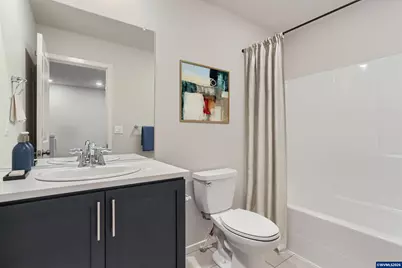 2402 Sawtelle Dr, Woodburn, OR 97071 - Photo 12