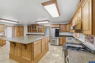 2148 Main St St, Philomath, OR 97370 - Photo 14