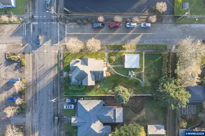 488 S 2nd St, Lebanon, OR 97355 - Photo 38