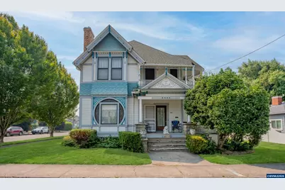 488 S 2nd St, Lebanon, OR 97355 - Photo 1