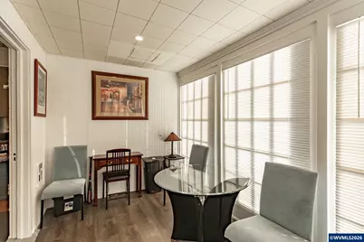 488 S 2nd St, Lebanon, OR 97355 - Photo 12