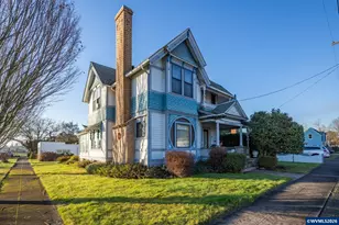 488 S Second St, Lebanon, OR 97355 - Photo 1