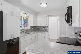 2803 Columbus St SE, Albany, OR 97322 - Photo 8