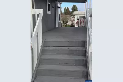 4940 Sunnyside Rd Rd S #B-8, Salem, OR 97306 - Photo 2