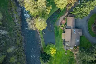 42801 Island Inn Dr, Lebanon, OR 97355 - Photo 2