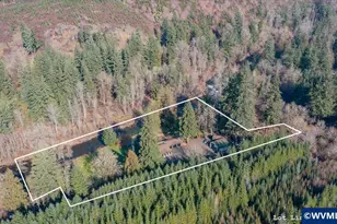 42801 Island Inn Dr, Lebanon, OR 97355 - Photo 4