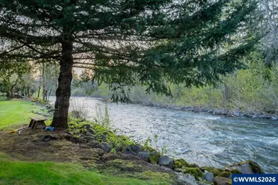 42801 Island Inn Dr, Lebanon, OR 97355 - Photo 32