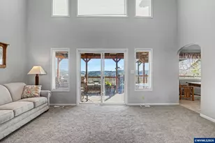 2415 SW Oakwood Dr, Dallas, OR 97338 - Photo 6