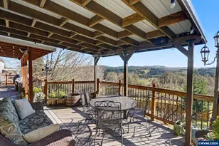 2415 SW Oakwood Dr, Dallas, OR 97338 - Photo 40