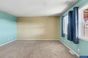 2415 SW Oakwood Dr, Dallas, OR 97338 - Photo 16