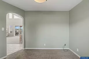 2415 SW Oakwood Dr, Dallas, OR 97338 - Photo 14