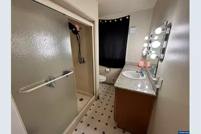 1551 Market St NE, Salem, OR 97301 - Photo 16