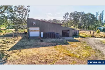 39038 Griggs Dr, Lebanon, OR 97355 - Photo 42