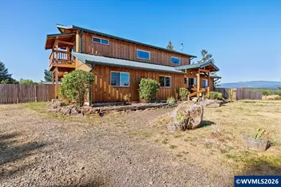 39038 Griggs Dr, Lebanon, OR 97355 - Photo 2