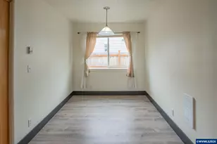 960 7th Ave, Sweet Home, OR 97386 - Photo 10