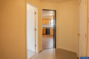 960 7th Ave, Sweet Home, OR 97386 - Photo 28