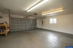 960 7th Ave, Sweet Home, OR 97386 - Photo 30