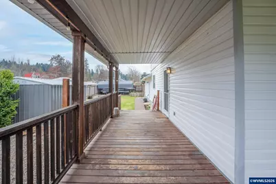 960 7th Av, Sweet Home, OR 97386 - Photo 32
