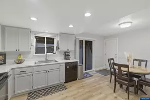 1524 Melissa Ct, Stayton, OR 97383 - Photo 10