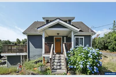 1612 12th St, Oregon City, OR 97045 - Photo 2