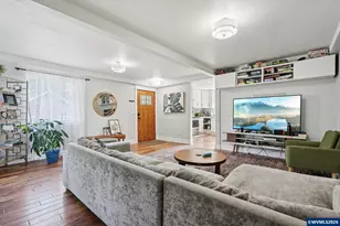 1612 12th St, Oregon City, OR 97045 - Photo 8