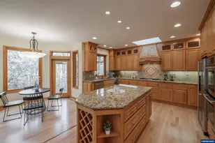 3755 NW Lark Pl, Corvallis, OR 97330 - Photo 8