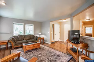 361 W Jadon Dr, Lebanon, OR 97355 - Photo 12