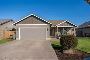 361 W Jadon Dr, Lebanon, OR 97355 - Photo 1