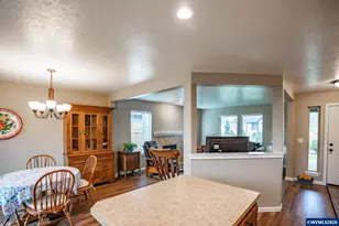 361 W Jadon Dr, Lebanon, OR 97355 - Photo 8