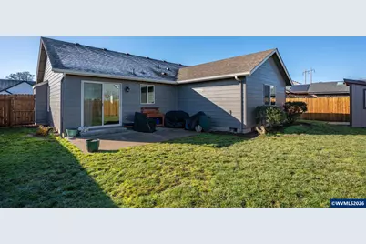 361 W Jadon Dr, Lebanon, OR 97355 - Photo 2