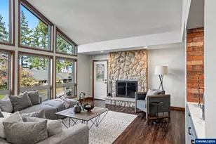 3586 Cherokee Dr S, Salem, OR 97302 - Photo 12