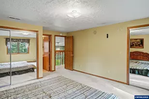 6783 Rippling Brook Dr SE, Salem, OR 97317 - Photo 26